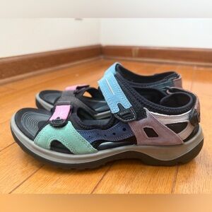 Ecco Yucatán Offroad Suede Sandals Women’s EU 49 US Size 9.5 Multicolor Shoes